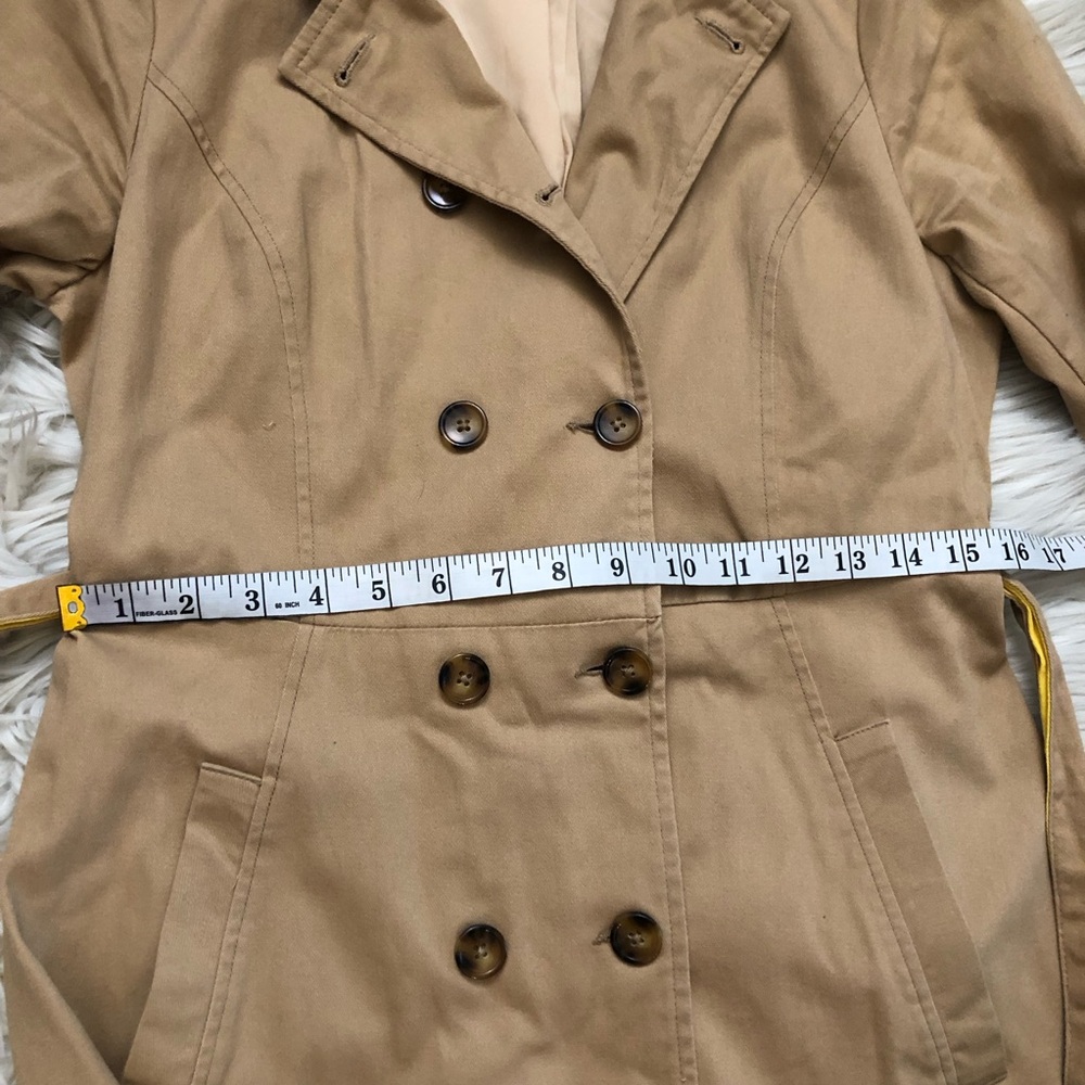 ModCloth Colorblock Contrast Double Breasted Pleated Tan Yellow Trench Coat M - Picture 15 of 16